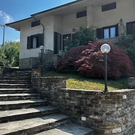 Dom wakacyjny Spicchio Di Langa - Casa Indipendente Tra Le Vigne E Le Alpi Belvedere Langhe